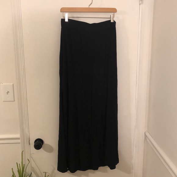 Very Comfy Black Maxi Skirt